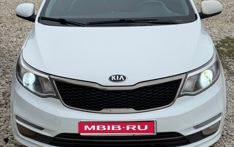 KIA Rio III рестайлинг, 2017 год, 820 000 рублей, 1 фотография
