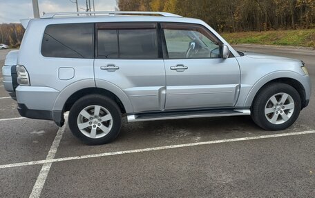 Mitsubishi Pajero IV, 2008 год, 2 000 000 рублей, 3 фотография