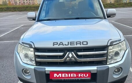 Mitsubishi Pajero IV, 2008 год, 2 000 000 рублей, 9 фотография