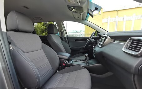 KIA Sorento III Prime рестайлинг, 2019 год, 3 000 000 рублей, 10 фотография