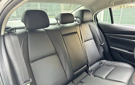 Mazda 3, 2022 год, 2 000 000 рублей, 11 фотография