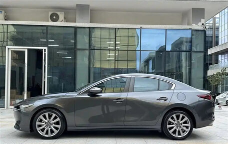 Mazda 3, 2022 год, 2 000 000 рублей, 19 фотография