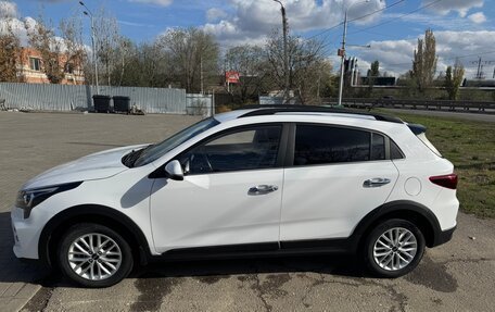 KIA Rio IV, 2021 год, 1 800 000 рублей, 2 фотография