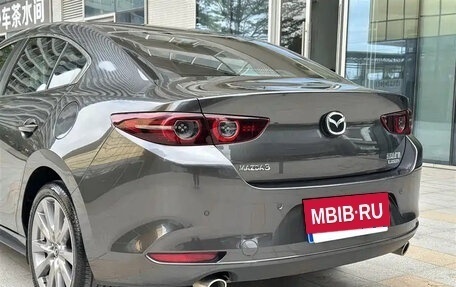 Mazda 3, 2022 год, 2 000 000 рублей, 18 фотография