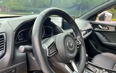 Mazda CX-4, 2021 год, 2 200 000 рублей, 8 фотография