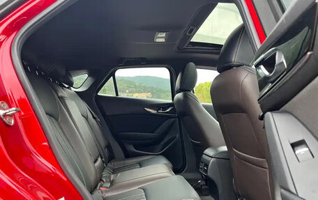 Mazda CX-4, 2021 год, 2 200 000 рублей, 7 фотография