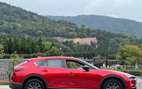 Mazda CX-4, 2021 год, 2 200 000 рублей, 13 фотография