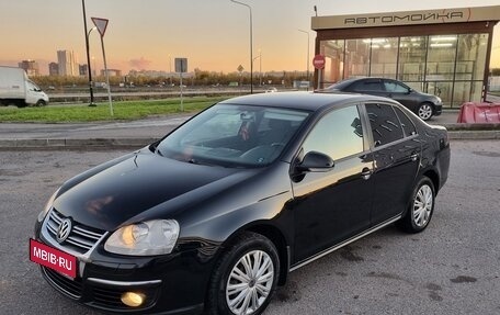Volkswagen Jetta VI, 2009 год, 759 000 рублей, 3 фотография
