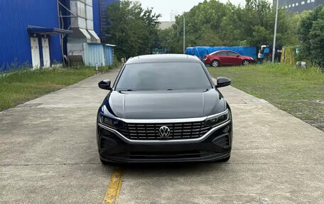 Volkswagen Passat B8 рестайлинг, 2022 год, 1 900 000 рублей, 2 фотография