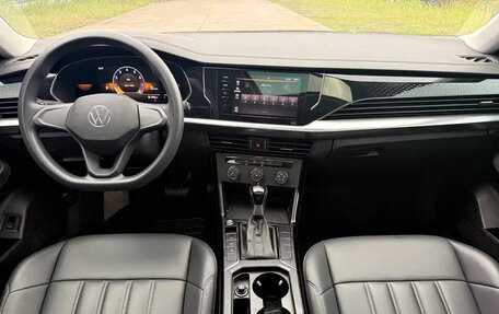Volkswagen Passat B8 рестайлинг, 2022 год, 1 900 000 рублей, 9 фотография
