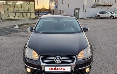 Volkswagen Jetta VI, 2009 год, 759 000 рублей, 2 фотография