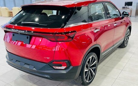 FAW Bestune T77, 2024 год, 2 176 000 рублей, 4 фотография