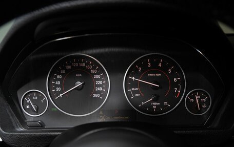 BMW 3 серия, 2018 год, 2 320 000 рублей, 10 фотография