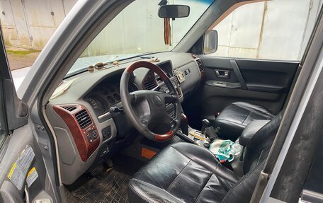 Mitsubishi Pajero III рестайлинг, 2002 год, 600 000 рублей, 8 фотография