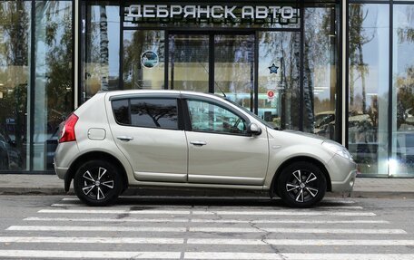 Renault Sandero I, 2011 год, 695 000 рублей, 4 фотография