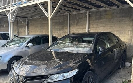 Toyota Camry, 2019 год, 2 720 000 рублей, 2 фотография