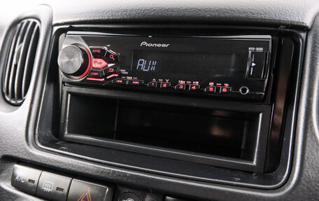 Toyota FunCargo, 2003 год, 449 000 рублей, 16 фотография