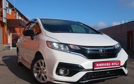 Honda Fit III, 2018 год, 1 430 000 рублей, 1 фотография