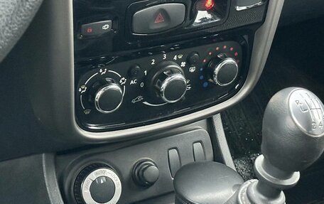 Renault Duster I рестайлинг, 2014 год, 785 000 рублей, 11 фотография