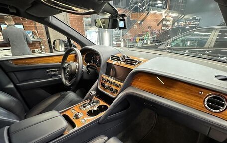 Bentley Bentayga I, 2021 год, 23 000 000 рублей, 8 фотография