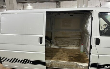 Volkswagen Transporter T4, 2002 год, 850 000 рублей, 8 фотография