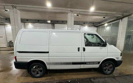 Volkswagen Transporter T4, 2002 год, 850 000 рублей, 6 фотография