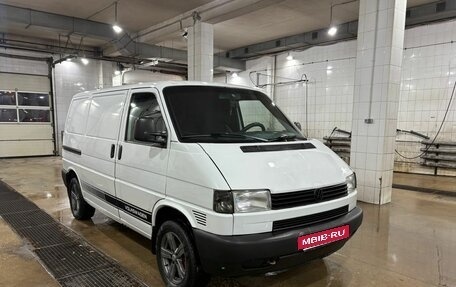 Volkswagen Transporter T4, 2002 год, 850 000 рублей, 7 фотография