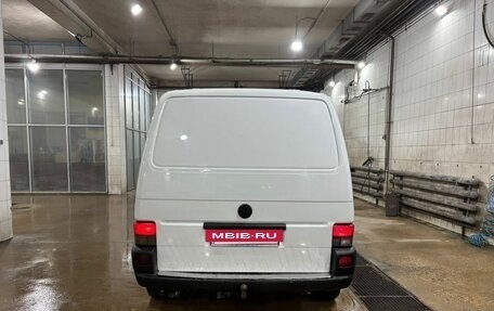 Volkswagen Transporter T4, 2002 год, 850 000 рублей, 5 фотография