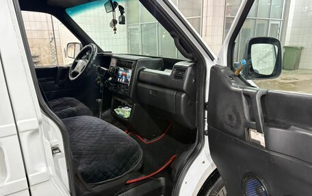 Volkswagen Transporter T4, 2002 год, 850 000 рублей, 9 фотография