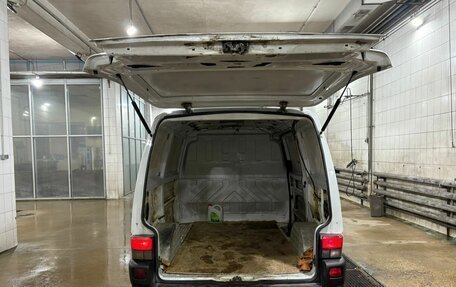 Volkswagen Transporter T4, 2002 год, 850 000 рублей, 11 фотография