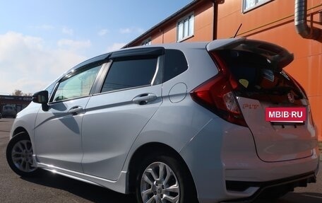 Honda Fit III, 2018 год, 1 430 000 рублей, 10 фотография