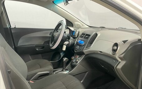 Chevrolet Aveo III, 2014 год, 670 000 рублей, 9 фотография