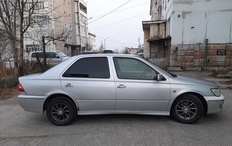 Toyota Vista V30, 2000 год, 600 000 рублей, 3 фотография