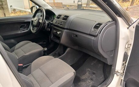 Skoda Fabia II, 2011 год, 355 000 рублей, 8 фотография