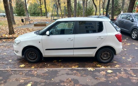 Skoda Fabia II, 2011 год, 355 000 рублей, 17 фотография