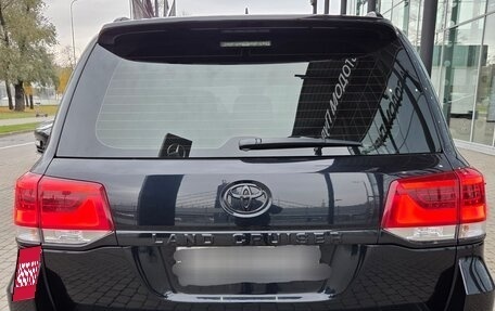 Toyota Land Cruiser 200, 2019 год, 8 000 000 рублей, 4 фотография