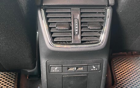 Skoda Octavia, 2017 год, 2 050 000 рублей, 11 фотография