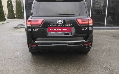 Toyota Land Cruiser, 2022 год, 10 900 000 рублей, 10 фотография