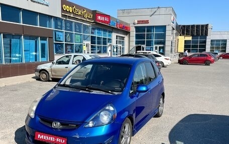 Honda Fit III, 2007 год, 650 000 рублей, 1 фотография