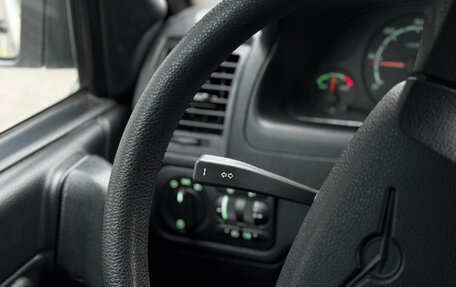 ЛуАЗ Patriot, 2012 год, 390 000 рублей, 28 фотография