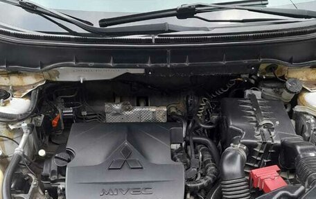 Mitsubishi ASX I рестайлинг, 2013 год, 1 200 000 рублей, 10 фотография