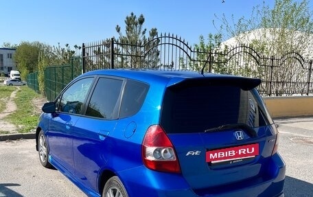 Honda Fit III, 2007 год, 650 000 рублей, 3 фотография