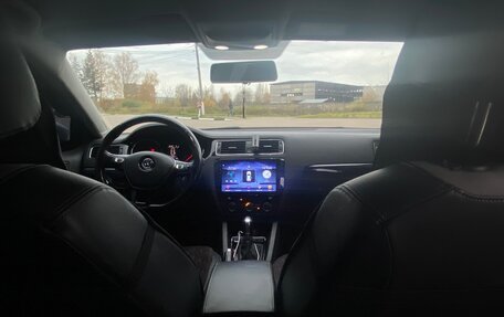 Volkswagen Jetta VI, 2016 год, 1 450 000 рублей, 6 фотография