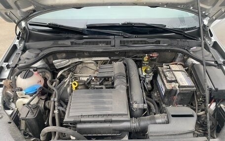 Volkswagen Jetta VI, 2016 год, 1 450 000 рублей, 12 фотография