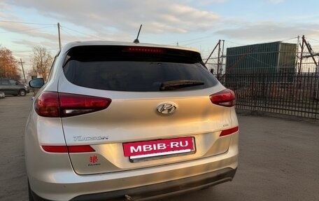 Hyundai Tucson III, 2018 год, 2 400 000 рублей, 3 фотография