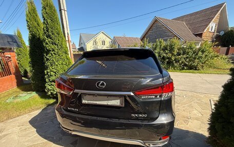 Lexus RX IV рестайлинг, 2019 год, 4 350 000 рублей, 7 фотография