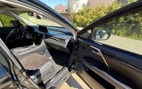 Lexus RX IV рестайлинг, 2019 год, 4 350 000 рублей, 8 фотография