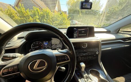 Lexus RX IV рестайлинг, 2019 год, 4 350 000 рублей, 12 фотография