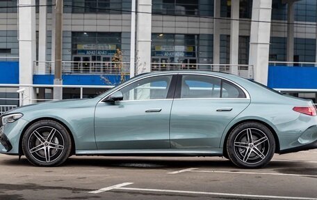 Mercedes-Benz E-Класс, 2024 год, 9 490 000 рублей, 5 фотография