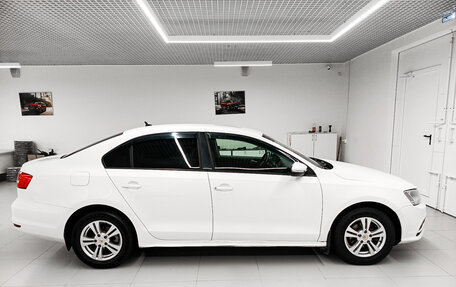Volkswagen Jetta VI, 2015 год, 905 000 рублей, 8 фотография